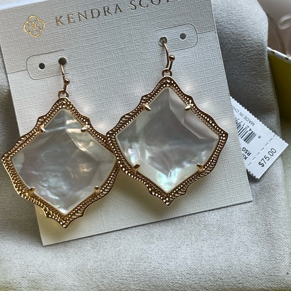 Beautiful earrings by Kendra Scott❤️ - Picture 3 of 3